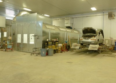 Moose Jaw Collision Repair Centre Shop